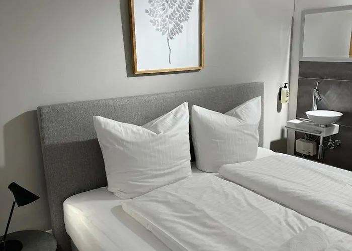 The Suites City Apartments