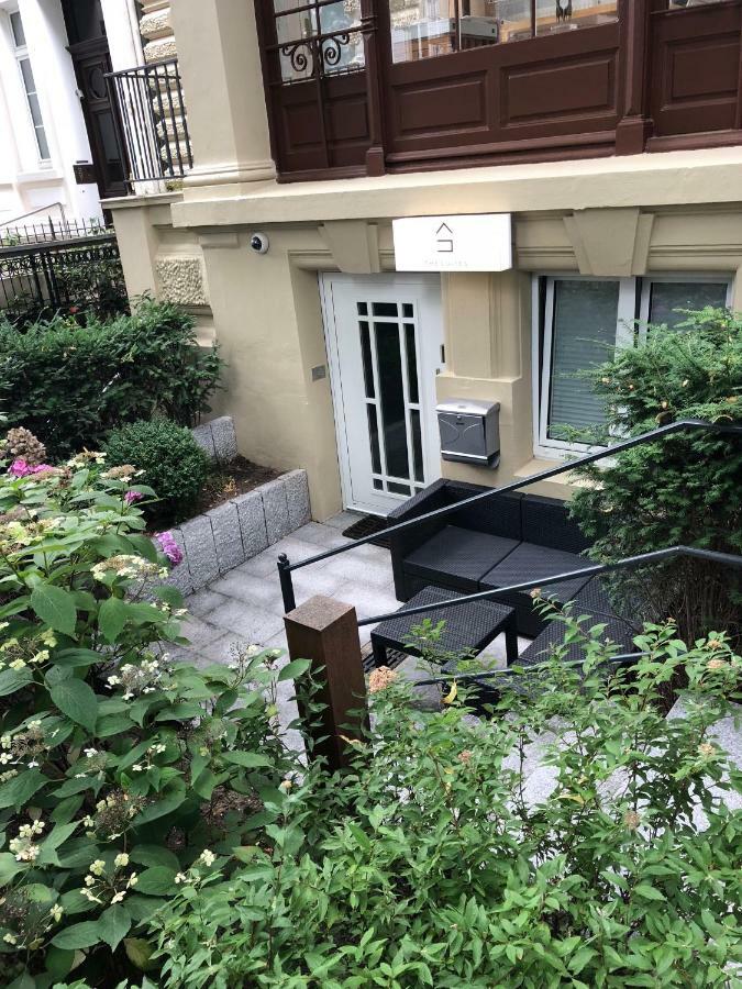 The Appartement *